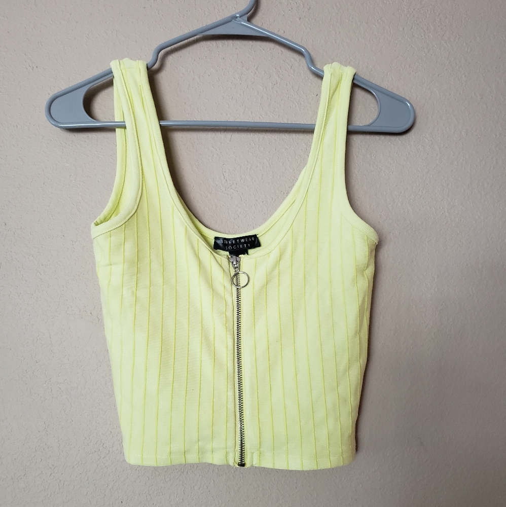 Crop Top